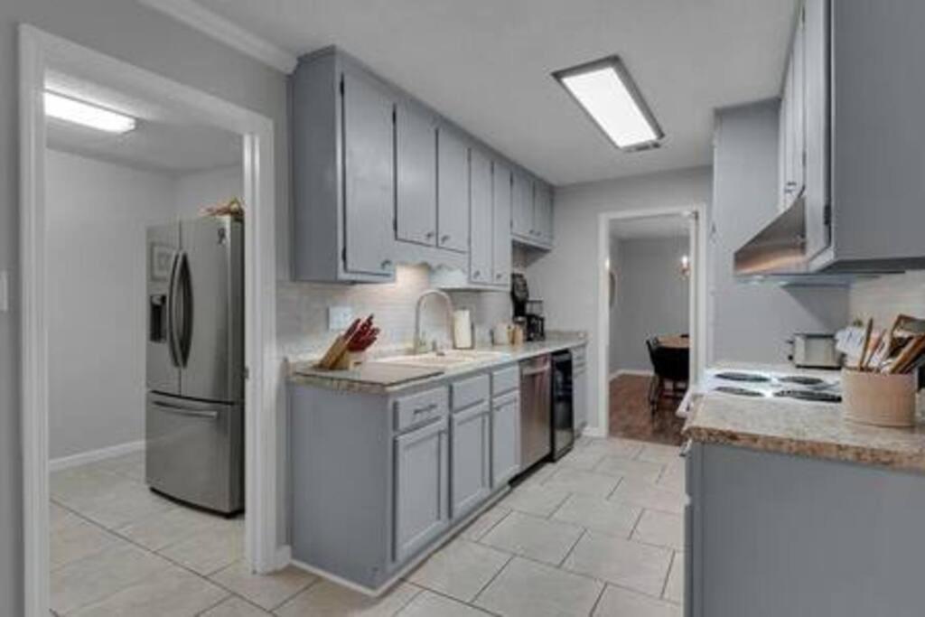 Quiet Relaxing Home - Close To Downtown & Beach 4Br-2Bt Pensacola Luaran gambar