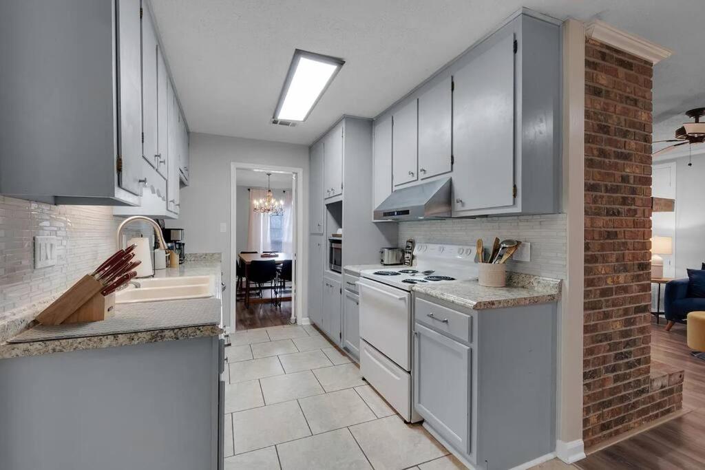 Quiet Relaxing Home - Close To Downtown & Beach 4Br-2Bt Pensacola Luaran gambar